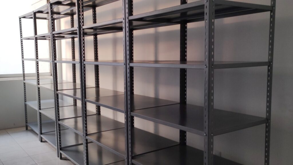 ESTANTERÍA LIGERA GRIS LAMINADO - RACKS GUADALAJARA & GRUPO AVIL